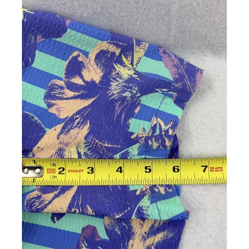Chubbies Sunday Linners Seersucker Men's Swim Trunks, Size XL, 5.5